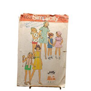 Simplicity 7463 Vintage 1970s Girls Sewing Pattern Dress Top Shorts Scarf